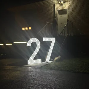 26 English Alphabet Home Decor Party Grand Words Marquee Light Letters Sign Mini Valentine’s Day Wedding LED Light Up Letters