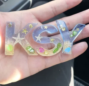 39mm Transparent English Letters with Real Starfish Decoration Resin Beads Glue on Garment As Decoration