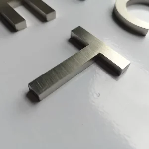 3D Laser Cut DIY Metal Letter Signage Brushed Finish Block Style Alphabet IP65 Waterproof Customizable For Home Decoration