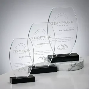 Crystal Glass Desk Plaque With Custom Logo Trophy Business Gift Corporate Anniversary Souvenir Desk Gifts Award