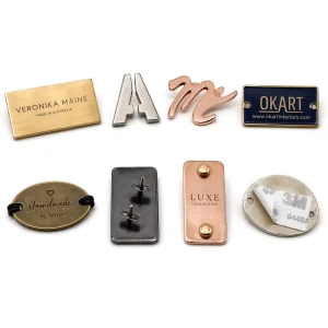 Custom Engraved Metal Bag Tags Personalized Logo Nameplate Labels for Handbags Wallets Clothing Zinc Alloy Brass Name Plates