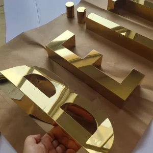Custom Extra Large 25Cm Stainless Steel Gold Mirror Metal Alphabet Letter Metal Logo 3D Signage Letters for Outdoor Sign