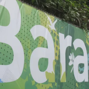 Custom Fabric Mesh Banner Printing Large Format Perforated Banner Advertising Outdoor Digital Printing Mesh Fence Banner