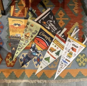 Custom Felt Triangle Pennant Flag Personalized Printing Felt Pennant for Promotional Events Blank Felt Flag