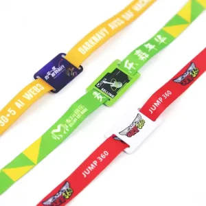 Custom Logo NFC RFID Polyester Woven Fabric Wristband Unique QR Code Bracelet for Business Event