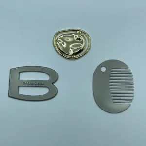 Custom Metal Decor Accessories Hollow Letter Plates Comb Shaped Metal Labels for Clothing Underwear Handbag DIY