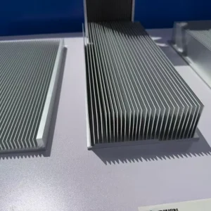 Custom Shape Aluminum Cooling Fin Zipper Fin Design CE Certified for Server Cabinet Internal Heat Dissipation
