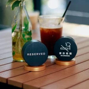 Custom Wooden Table Sign Table Number Stand with QR Code Menu for Restaurant Digital Scanning Advertising Board