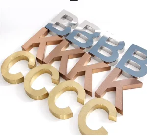Customizable Metal Luminous Letters with LED Display Battery Powered Waterproof IP65 for Advertising Use in Bus Stations