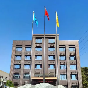 Customizable Stainless Steel Aluminum Flagpole with Waterproof Durable Design Round Shape OEM Options Available