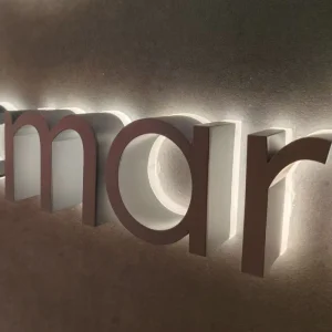 Customized 3D LED Lighted Acrylic Alphabet Letter Sign IP65 Weatherproof 4500cd Brightness Easy Assembly