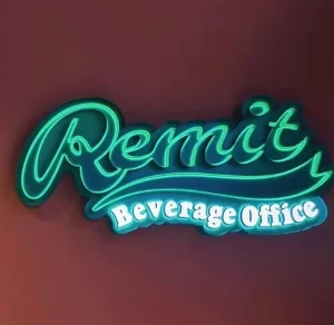 Customized Acrylic LED Light up Letters with LED Strips for Advertising Companies IPx4 Waterproof