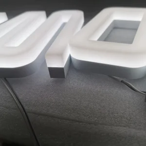 Customized Stunning Acrylic Luminous Letter with Face and Partial lit Led Sign for Advertising Display