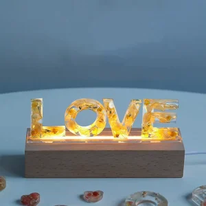 DIY Resin Flower Alphabet LED Night Light with Wooden Base Custom LOVE Letter Lamp Decorative Gift for Birthday Wedding