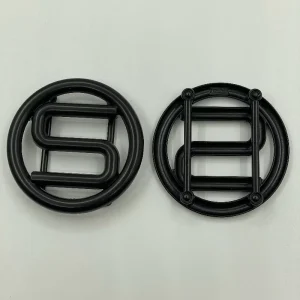 Eco Custom Black Hollow Round Letter S Metal Decor Buttons Intertwined Alphabet Shank Buttons for Clothing Bag Sew Hardware