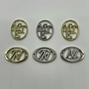 Eco Custom Cutout Letter Oval Metal Pendants Gold Silver Hollow Monogram Double Hole Connect Charms for Apparel DIY Accessories