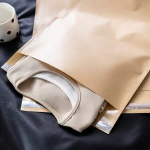 Eco Friendly Kraft Mailing Bag with Strong Adhesive for Apparel T shirt Shipping and Minimalist Gift Packaging