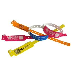 Events New Item Waterproof Promotional Plastic Bracelet Hotel Use Identification Vinyl Armbands Custom Neon Color PVC Wristband