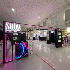 Fashion Trade Show Booth Custom Modular Wooden Professional Expo Stand Luxury Lighted Easy Build Expo Booth