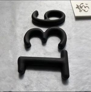 Free Design Non-Illuminated 3D Metal Business Sign with Custom Letters for Indoor Use Wall Mount Car Applications