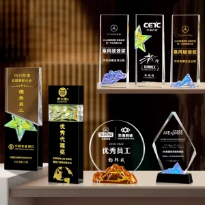 Glass Crystal Medal Creative Colorful Star Custom Engraved Eco Friendly Outstanding Employee Tradeshow Giveaways