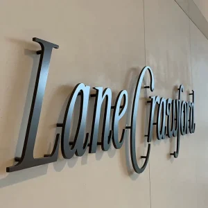 Kelly Sign Custom Large 3D Metal Letter Wall Logo Sign Outdoor 3D Signs For Hotel & Mall Advertising & Decoration