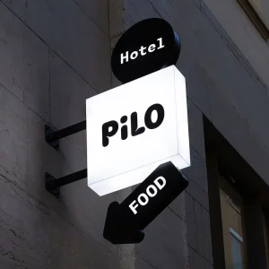 LED Illuminated Round Acrylic Light Box Signage Light Advertising Board Letters Acrylic Light Box 3D Sign Board for Shop