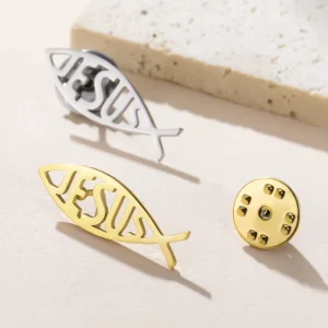Luxury Accessory Gold Plated Fish Brooch Letter Jesus Design Metal Pins Custom Fashion 304 Stainless Steel Badge for Coats Bags