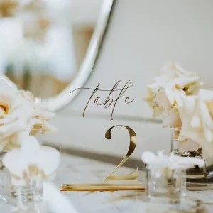 Luxury Modern 3D Gold Mirror Circle Acrylic Simple Eco-Friendly Table Number Sign Wedding Table Numbers with Stand Holders
