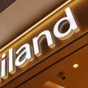 Manufacturer Borderless Luminous Characters Customizable for Store Sign Billboard Display