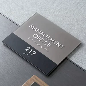 Modern Name Design ADA Braille Acrylic UV Printing Office Custom Logo Business Plate Door Signs Push Pull Clear Buildings
