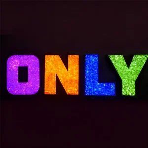 New Design Sparkling Diamond LED Letter Sign 3D Acrylic Illuminated Letter Sign for Outdoor Indoor
