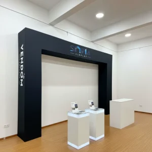 OEM Portable Lightweight 3D Tension Fabric Stand With Easy Install Aluminum Arch Tube for Wedding and Party Decor