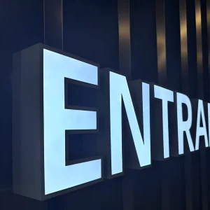 Outdoor Rust-Proof Large Stainless Steel 3D Metal Letters Commercial Building Standing Signage