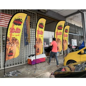 Outdoor Teardrop Pennant Feather Flag Custom Beach Banner Flying Display with Fiberglass Pole and Polyester Material