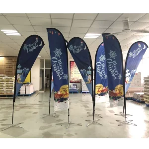 Personalized Fade Resistant Roadside Flag Economical Wind Resistance Advertising Flag for Activity