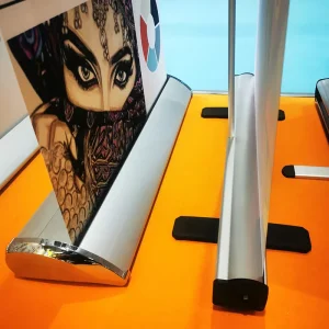 Retractable Roll up Banners Stand Exhibit Display Aluminum Custom Single Side Rolls up Banner Kakemono