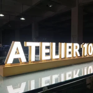 SP Factory Price Custom Acrylic with LED Light Luminous Sign Desk Name Signs with Base LED Table Sign for Company Reception Logo