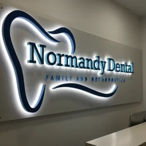 Salon Sign with Backlit Acrylic Letters Light of Acrylic Sign Interior Salon LED Sign