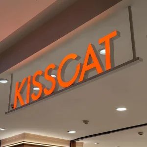 Shopping Mall Hanging Mini Borderless Super Characters Stainless Steel Edge Wrapped LED Doorhead Store Sign Light Box IP65