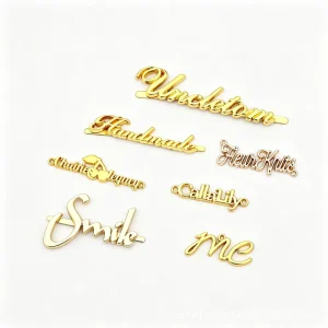 Waterproof Zinc Alloy Hollow Out Letter Signage DIY Custom Logo Metal Nameplate Accessories for Bags and Apparel