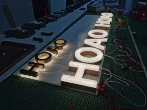 Weather Resistant 3D Raised Stainless Steel LED Transformer Powered Signs with Epoxy Advertising Letters 1 Year Warranty